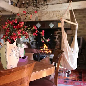 Le Moulin A Huile Bed and breakfast